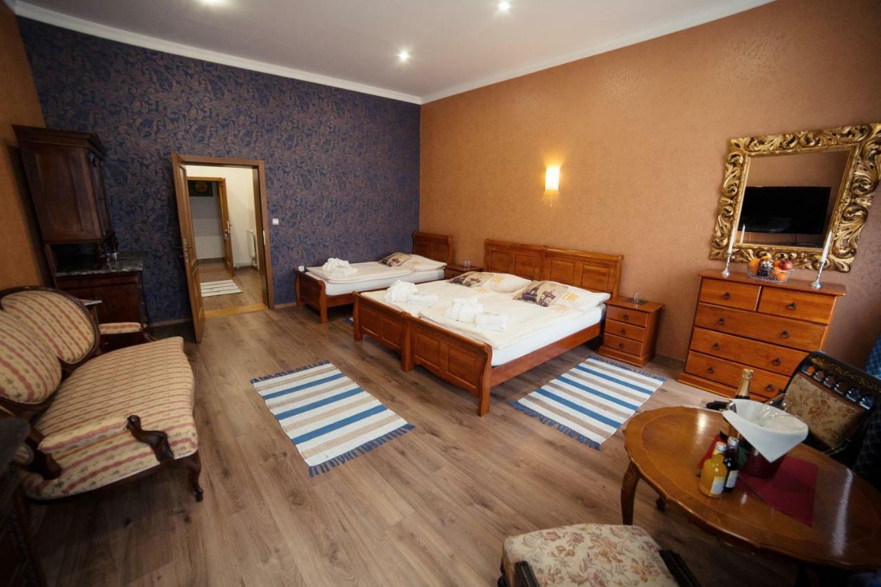 Hotel Bristol Banská Štiavnica Exterior foto